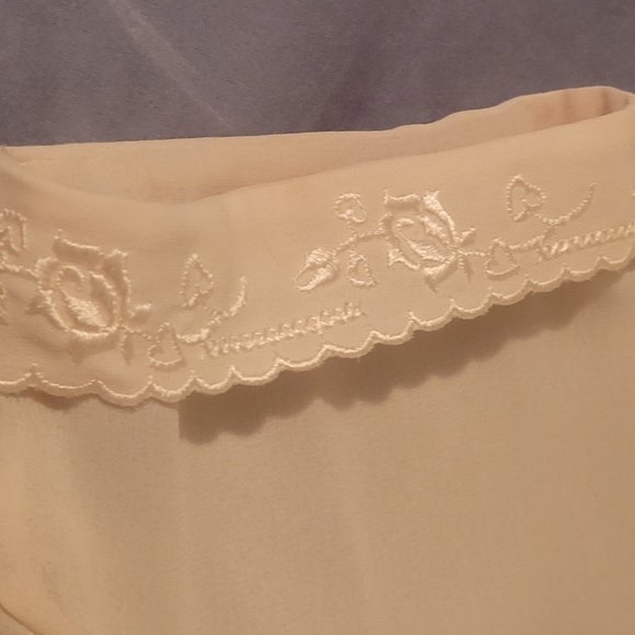 Blouse/top - Picture 2 of 4